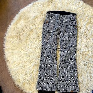 NEW ROXY Women’s Sz L White/ Black
DryFlight 10K Snow Ski Snowboard Pants